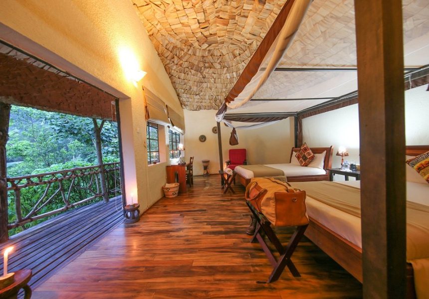 mahogany Lodge, Alojamiento en el Parque Nacional del Bosque de Bwindi Uganda