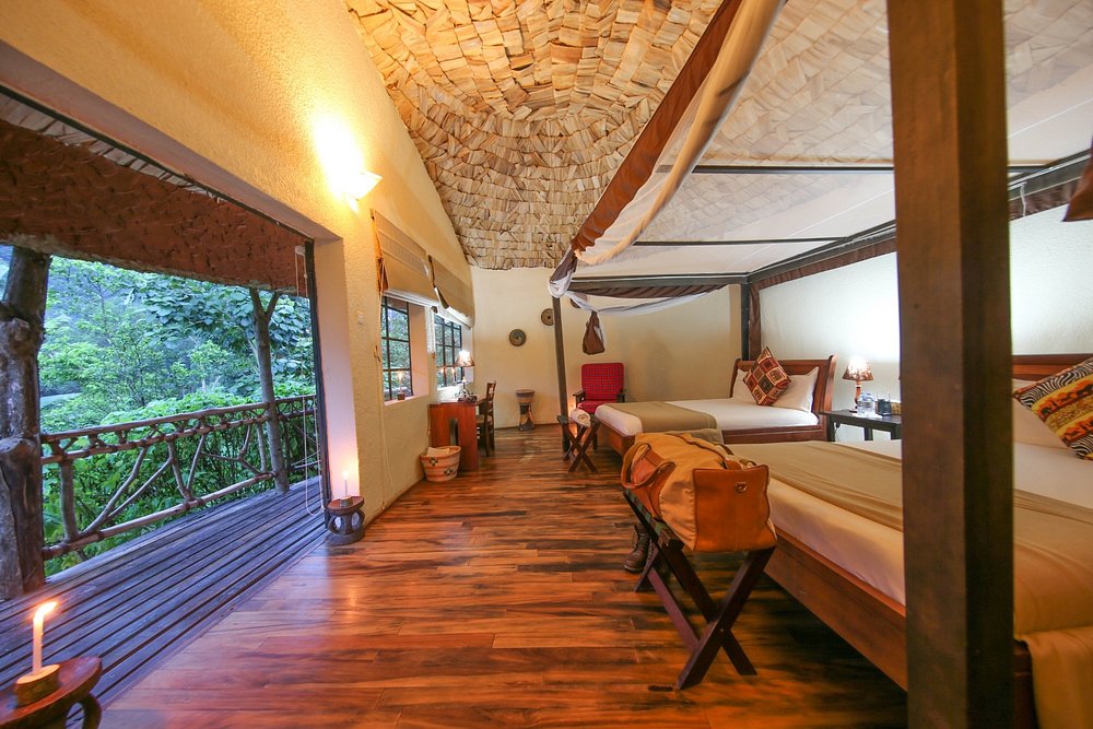 mahogany Lodge